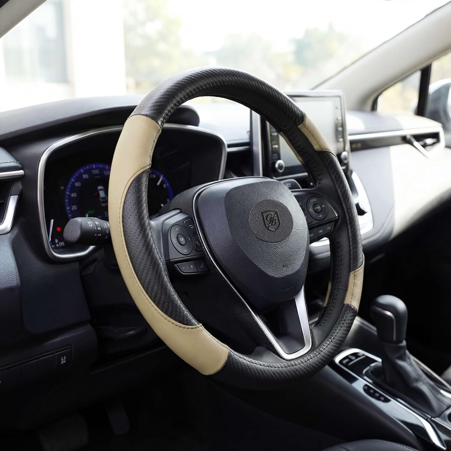 P118 Car Steering Wheel Cover, Breathable Premium Leather & Carbon Design, Anti-Slip, Universal Fit 14.5-15 inches